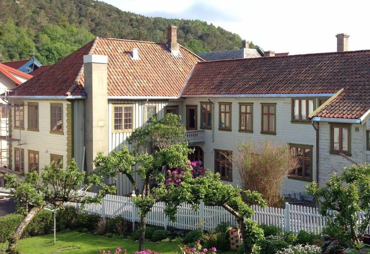 Ellingsens Apartment Egersund Exteriör bild